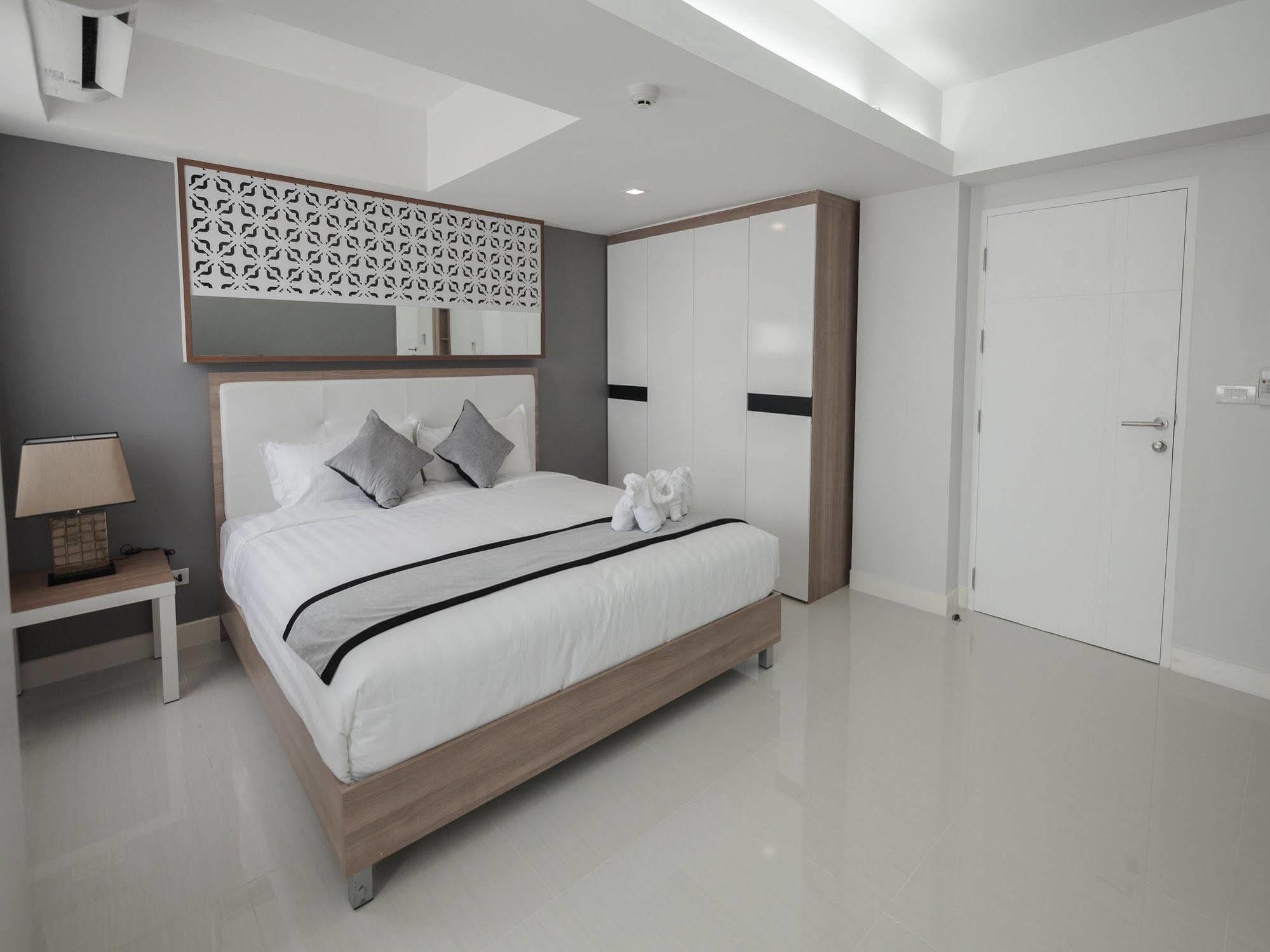 Racha Residence Si Racha Exterior foto