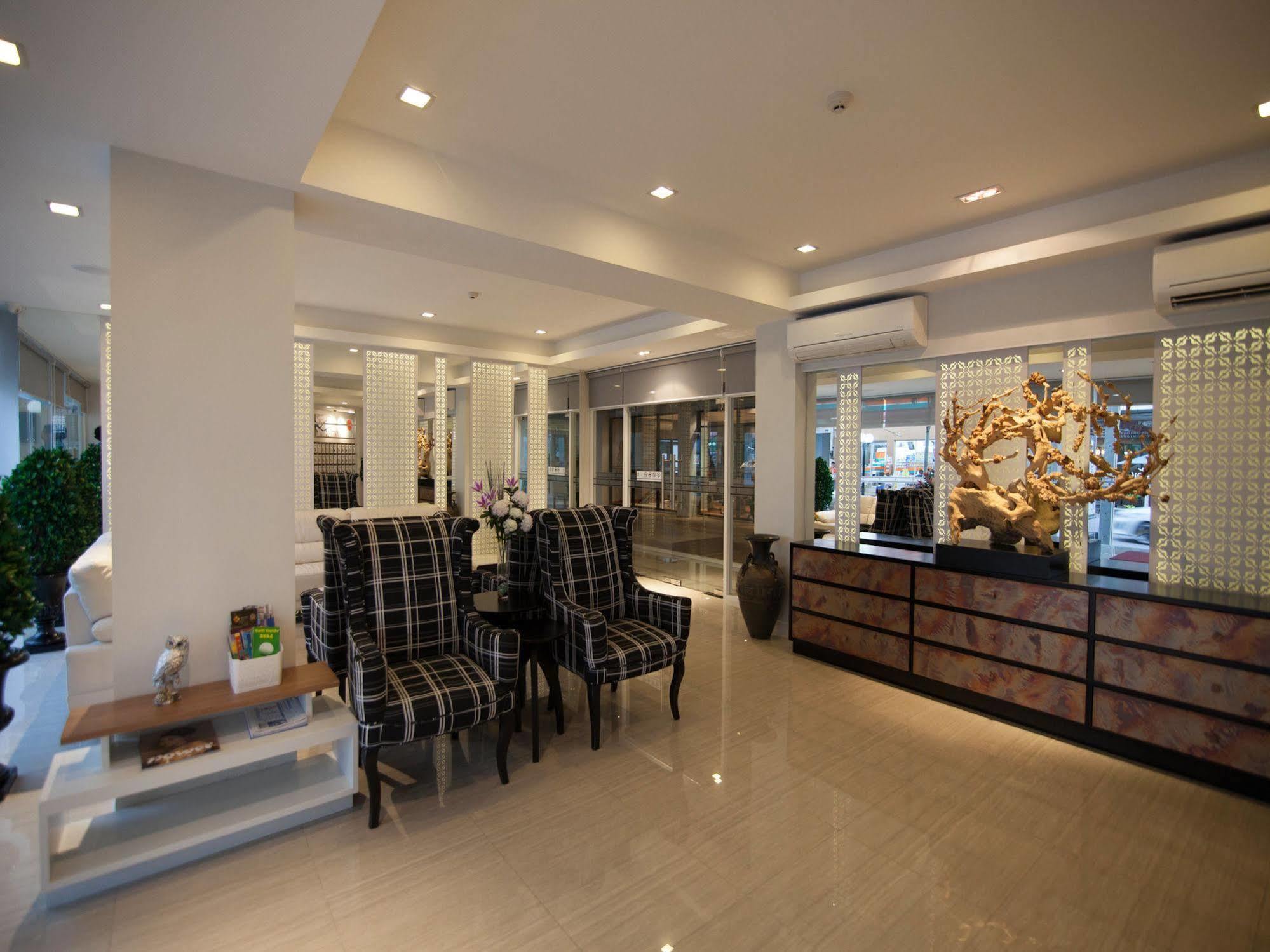 Racha Residence Si Racha Exterior foto